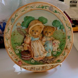 ENESCO FRIENDSHIP FIGURINE